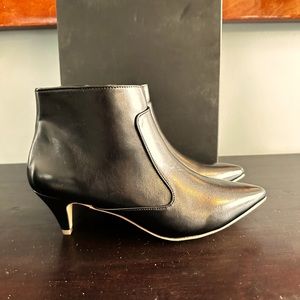 Jane and the Shoe black vegan leather kitten heel booties, brand new!